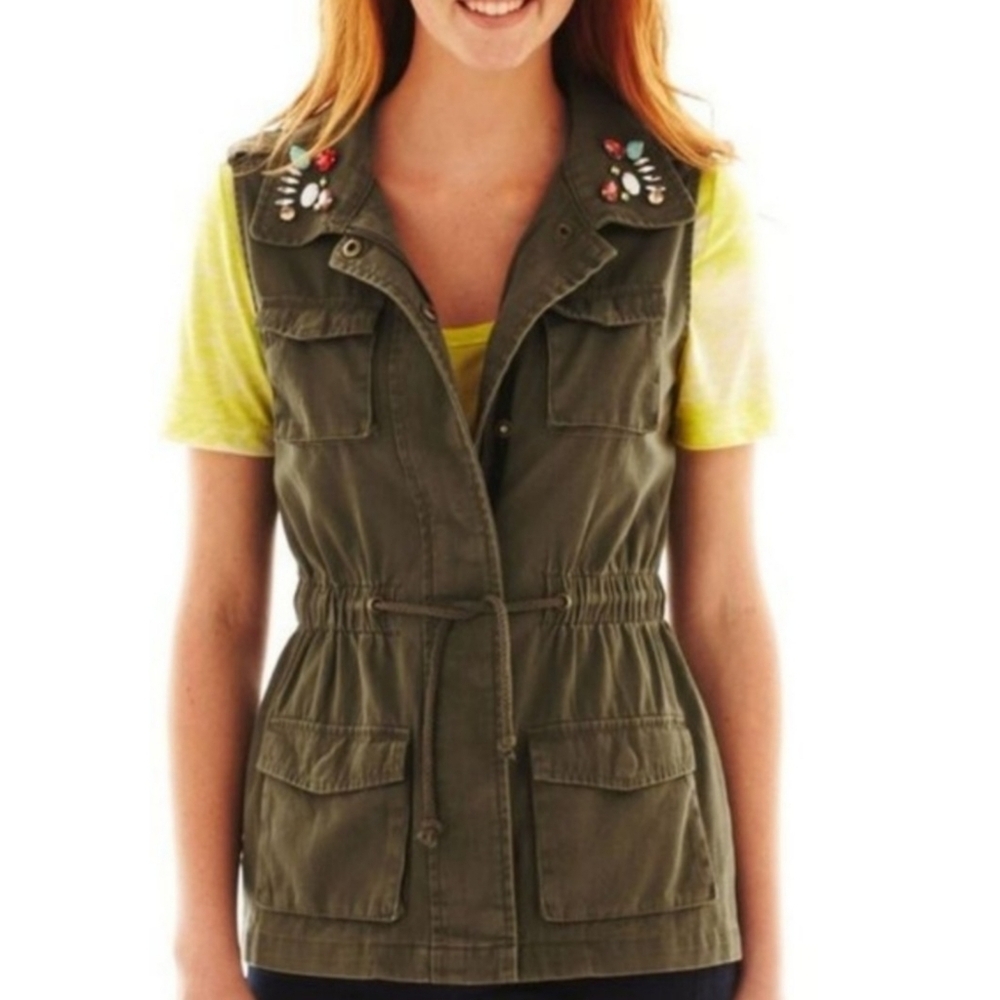 Decree Sleeveless Utility vest Olive Green Size S